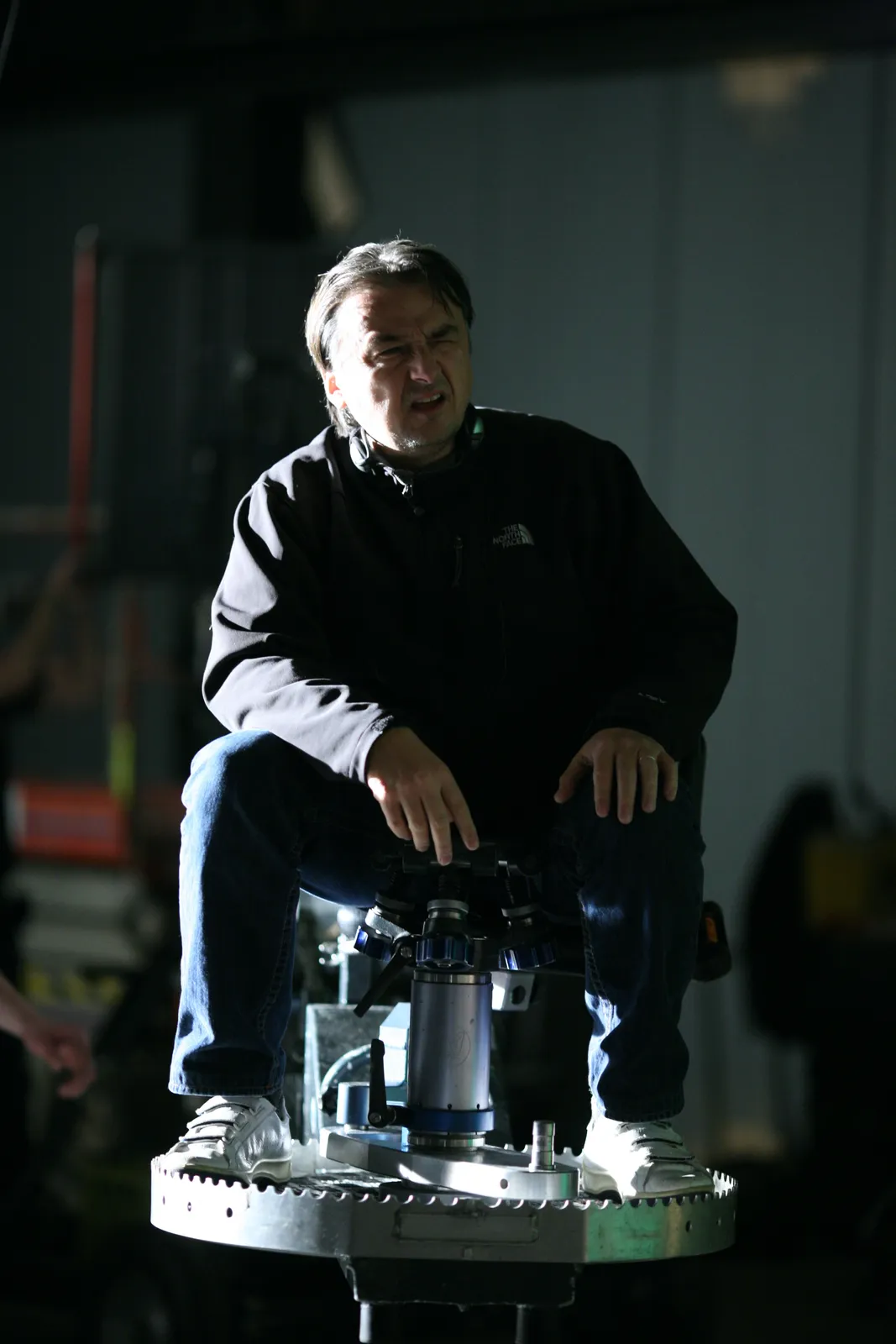 Behind the scenes on #StargateAtlantis - "The Seed" Will Waring directs from his mobile throne. #Stargate #Atlantis #SGA