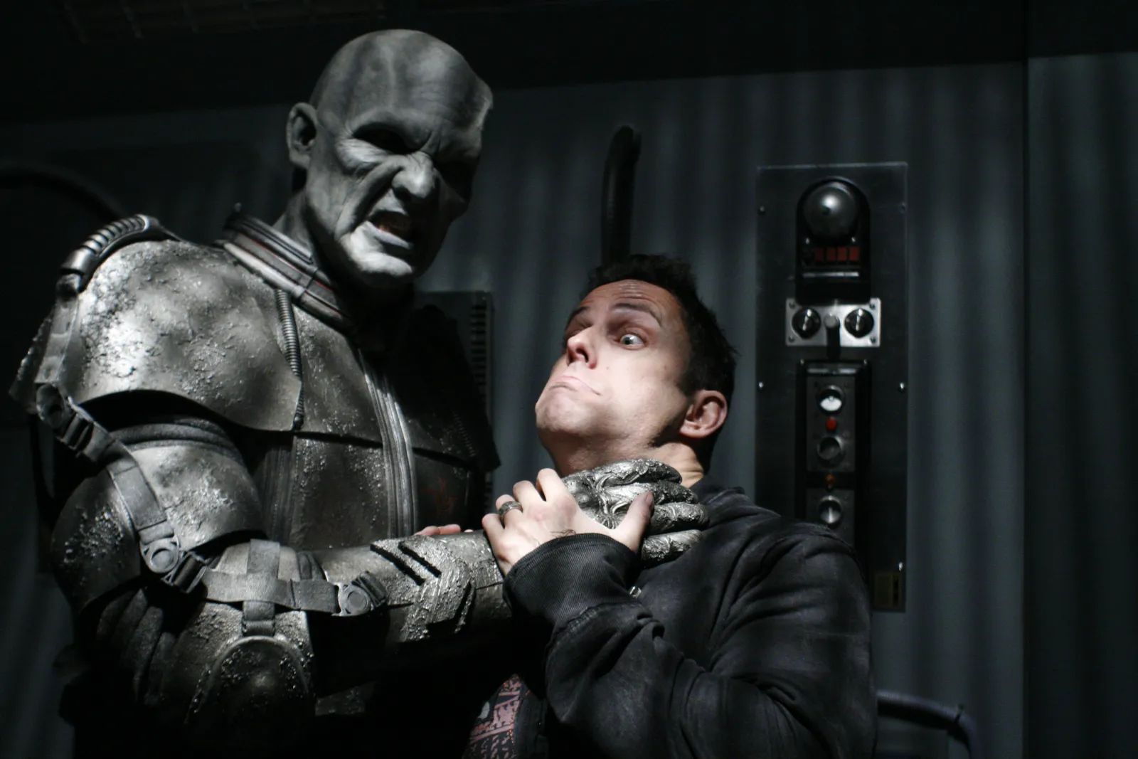 Behind the scenes on #StargateAtlantis - "The Daedalus Variations" Stunt Coordinator James Bamford (@JamesBamford)…