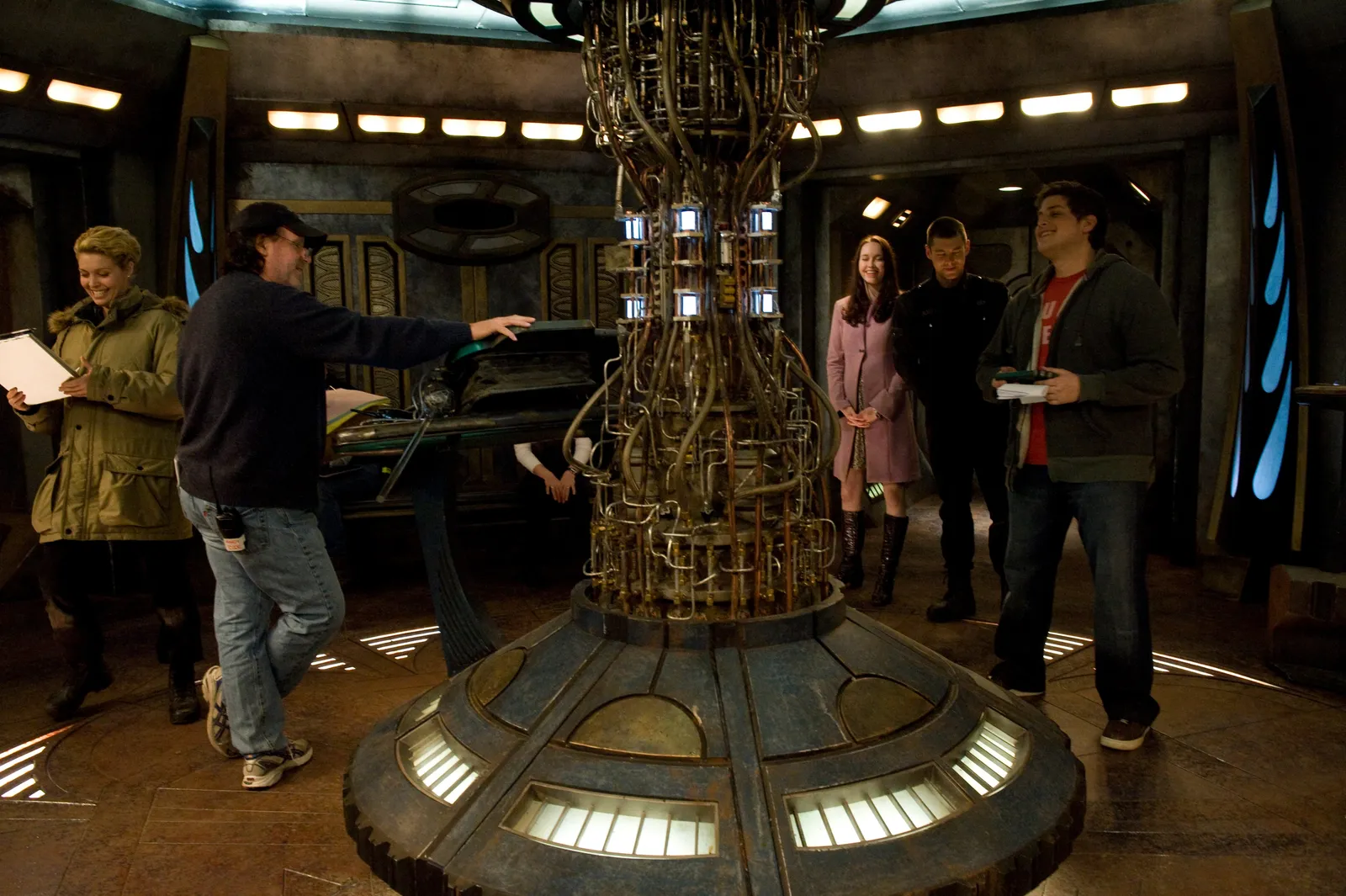BTS on #StargateUniverse. This room was dubbed the apple core because, well, it resembled an apple core. #Stargate…