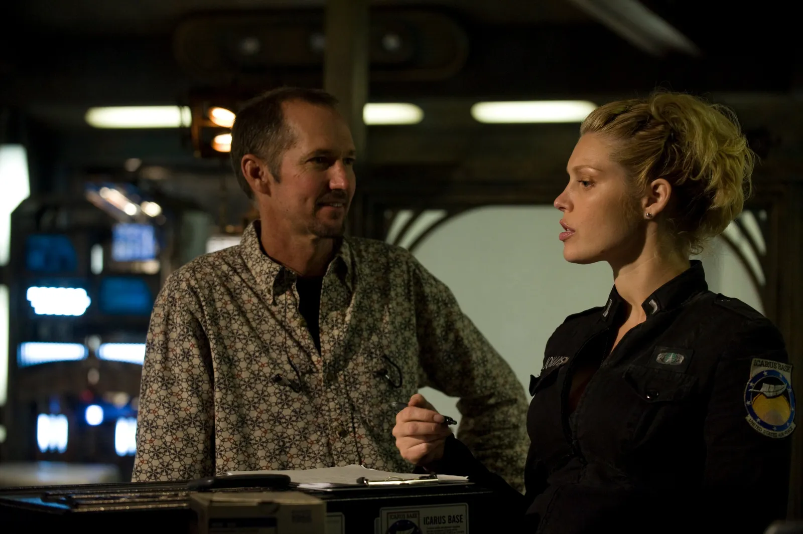 Behind the scenes on #Stargate #Universe "Lost" Director Rohn Schmidt and actress @AlainaHuffman #StargateUniverse #SGU