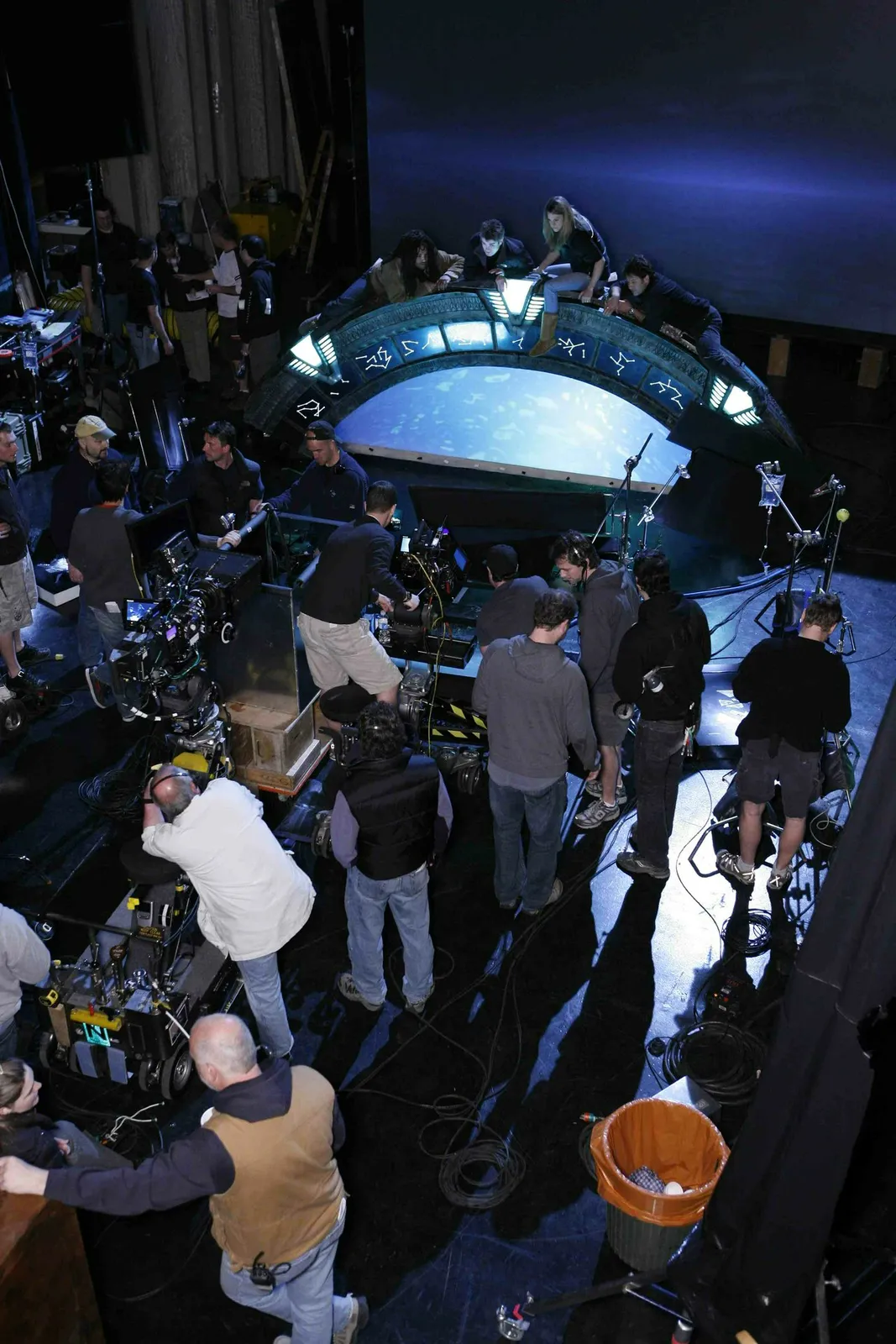 Since we'll be discussing Stargate: Atlantis "The Shrine" later today, here's some behind-the-scenes photos from the…