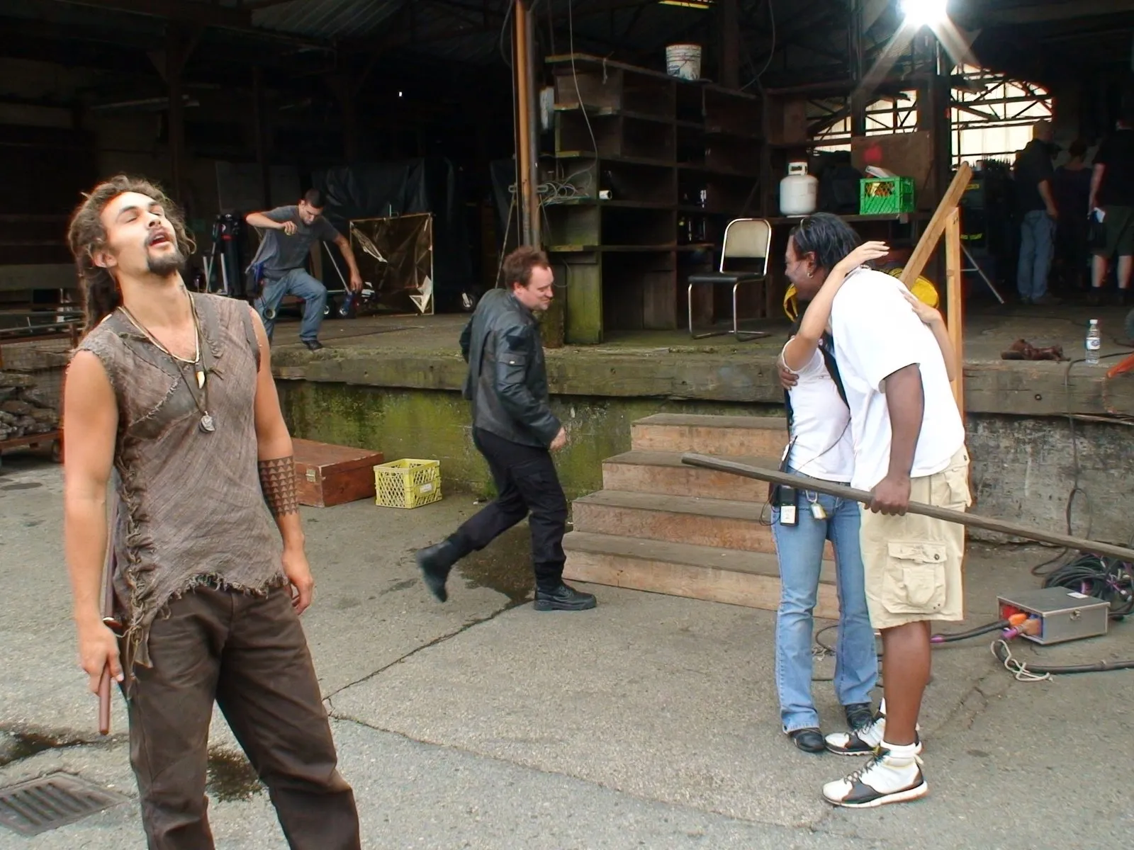 Stargate: Atlantis behind the scenes - "Midway" Jason Momoa and @iamchrisjudge working on their finishing moves.…