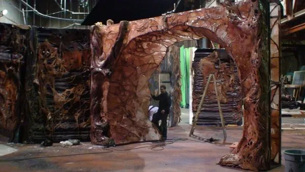 Stargate: Atlantis behind the scenes. Hanging around on the wraith set...when the wraith aren't around of course.…