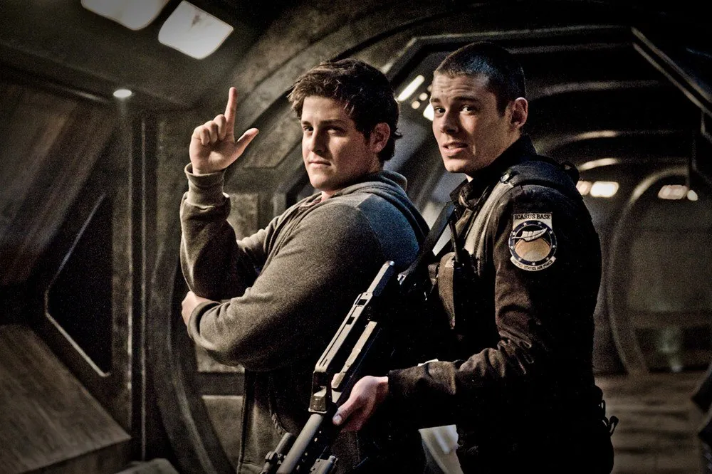 Stargate Universe BTS @DavidBlue @BrianJacobSmith Jamil Walker Smith and shoe phone! @MGMTelevision @MGM_Studios…