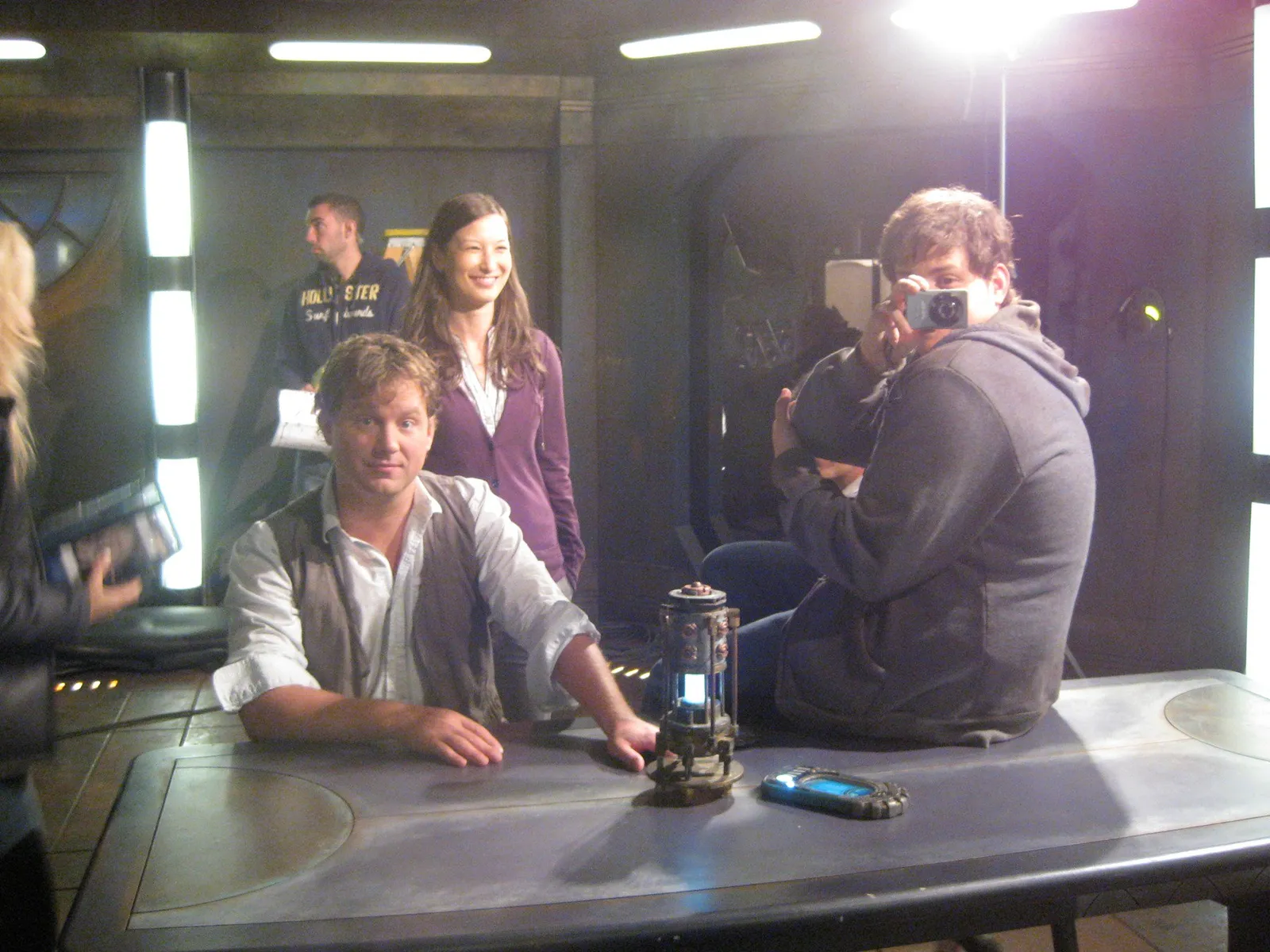 Behind the scenes on Stargate: Universe @SpenceJen @DavidBlue @PatrickGilmore @PeterKelamis @Ivonbartok @MGMTelevision…