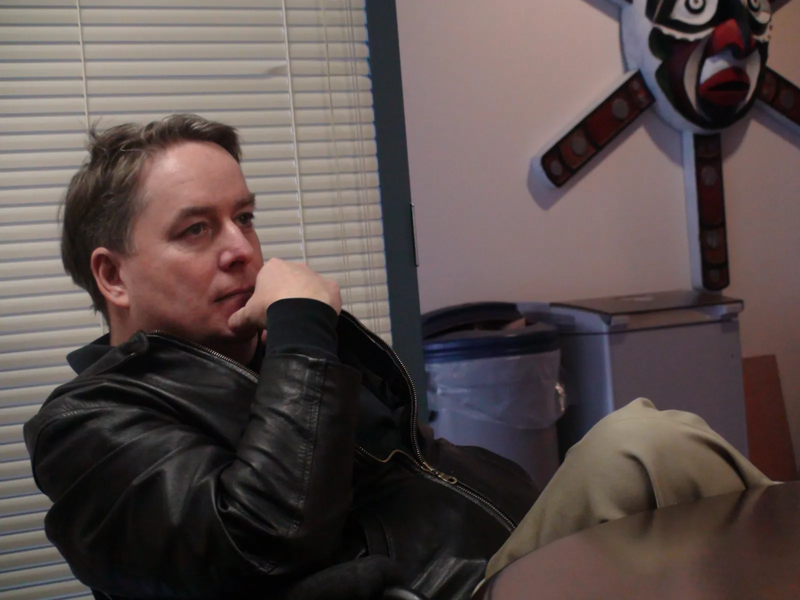 Stargate BTS - @bradtravelers coming up with new episodes. We want to see more of this! @MGMTelevision @MGM_Studios…