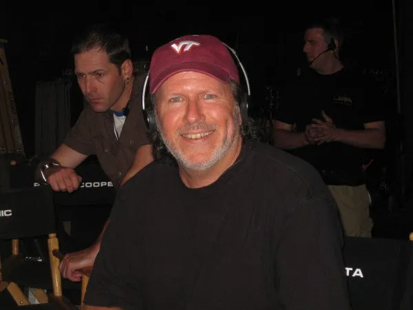 Stargate BTS - Director Andy Mikita @MGMTelevision @MGM_Studios @stargatecommand #StargateAlive